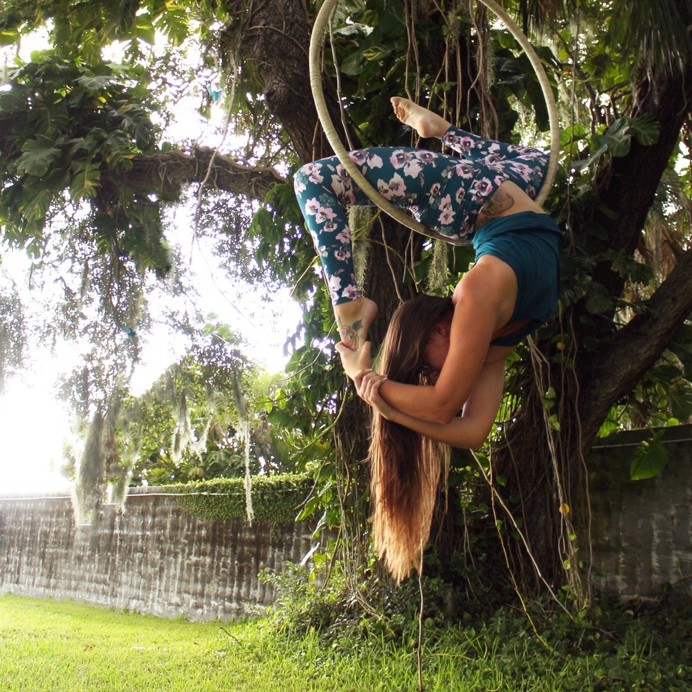 Power hold leggings